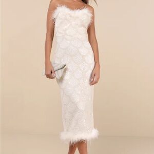 Cream, Lace, Mid-Length Dress with Feathers (NWT!)